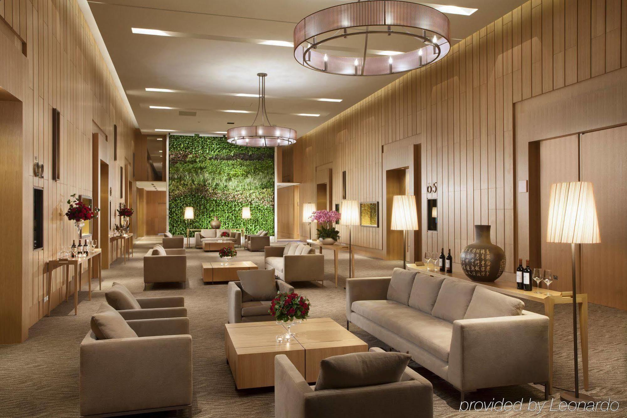 Millennium Hotel Taichung Exteriör bild The lounge at the airport
